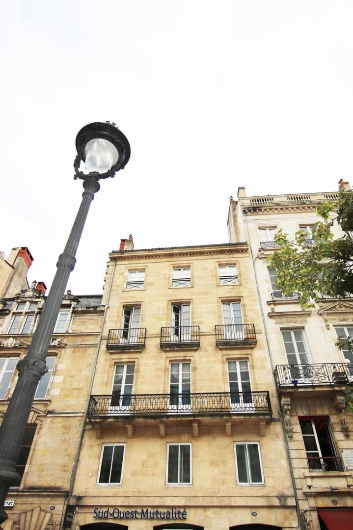 GuestReady - Comfy Attic Apartment near Grand Théâtre Burdeos Exterior foto