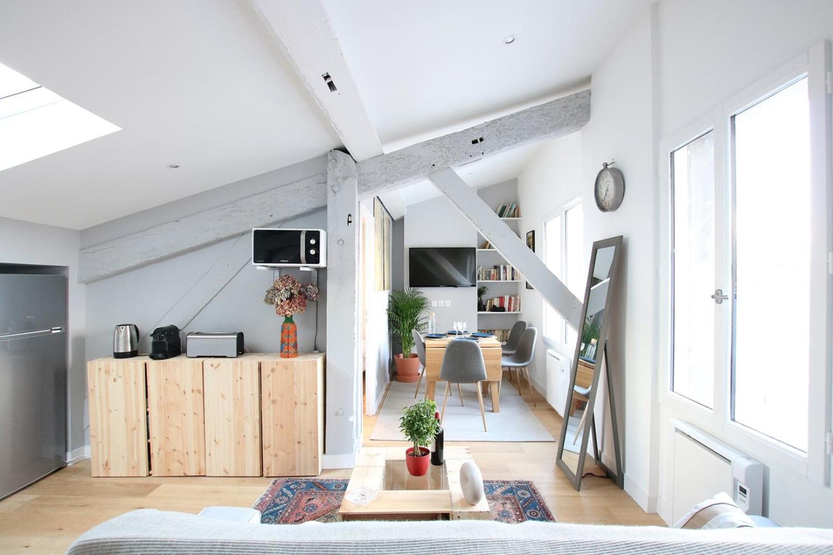 GuestReady - Comfy Attic Apartment near Grand Théâtre Burdeos Exterior foto